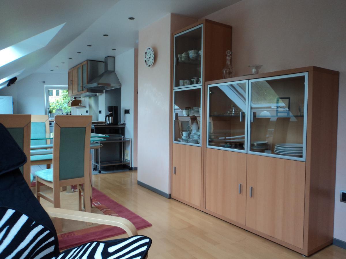 Ferienwohnung Rudolf-Lindner Neustadt an der Aisch Bagian luar foto